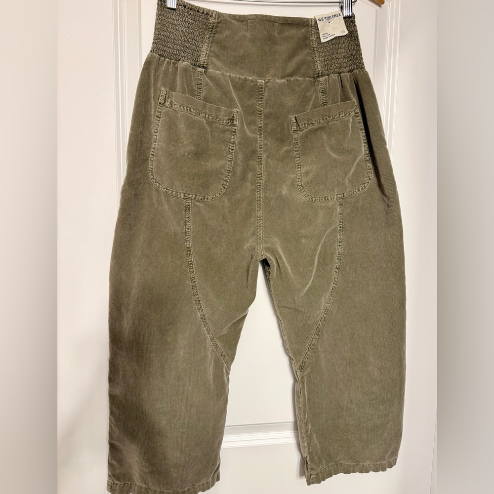 Free People Lunan Crop Harem Cord Jeans We The Free XS - Picture 8 of 11